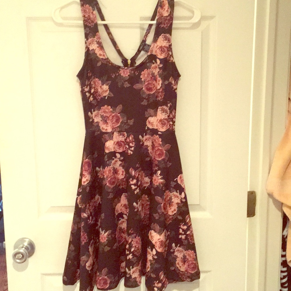 Flowered knee length strapless dress